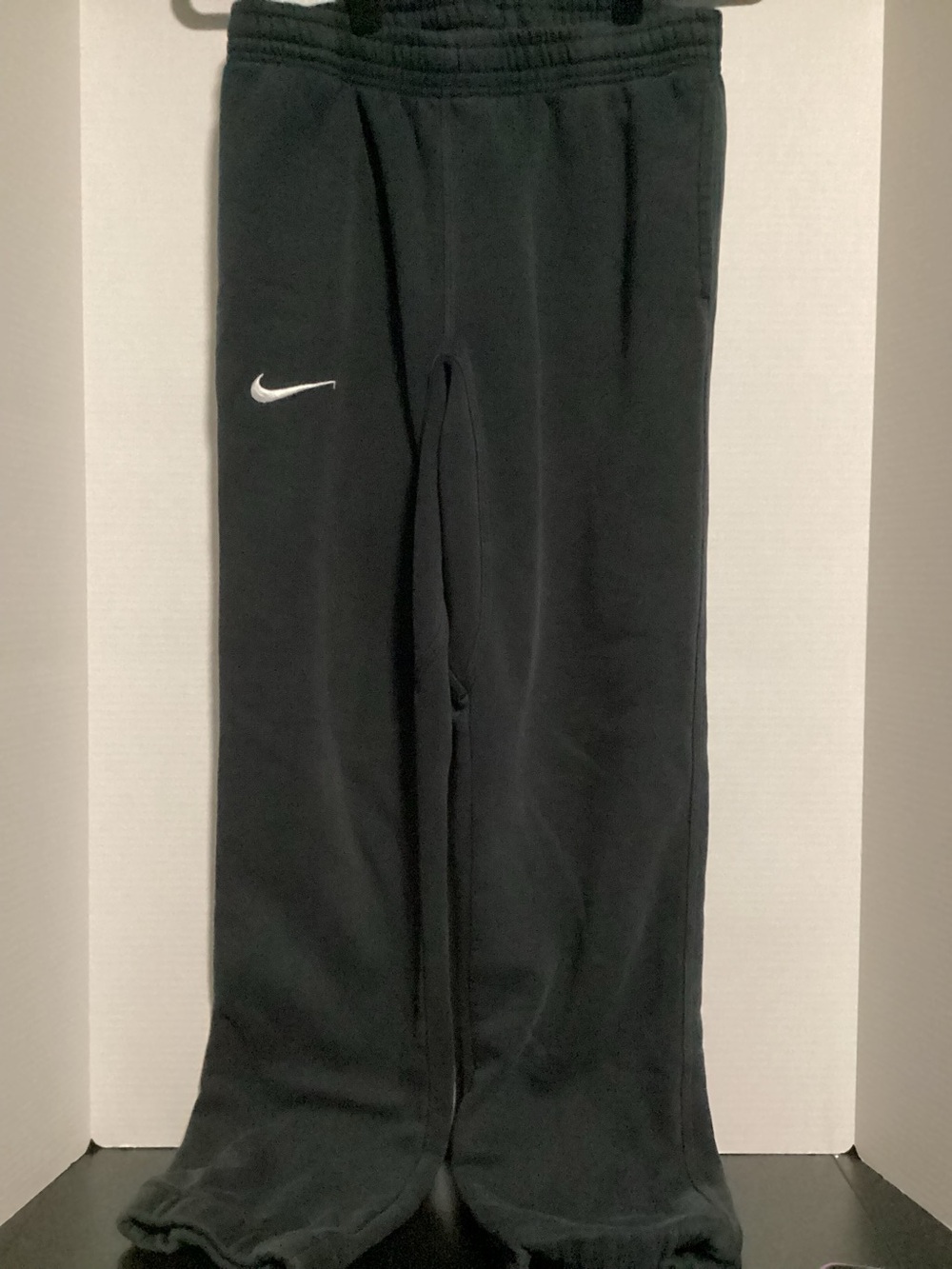 Nike Black Men's Sweatpants with White Swoosh